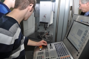 CNC-Technik im Metallbereich